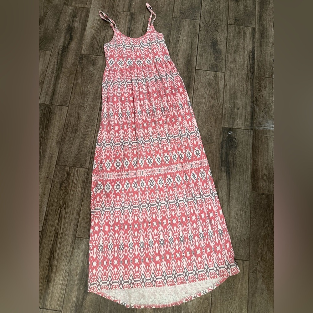 Quiksilver Pink and White Patterned Boho Spaghetti Strap Maxi Beach Dress